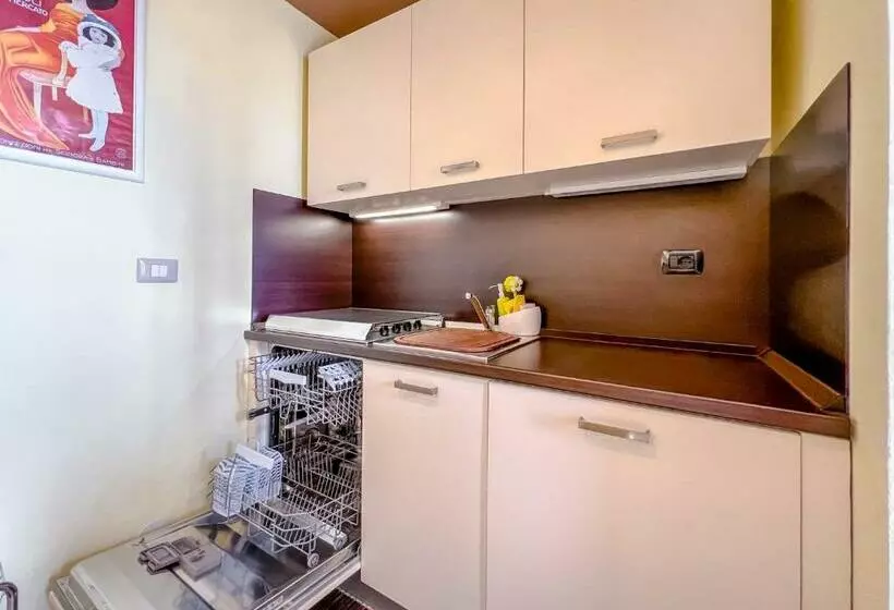 Grazioso Monolocale Con Vista Mare