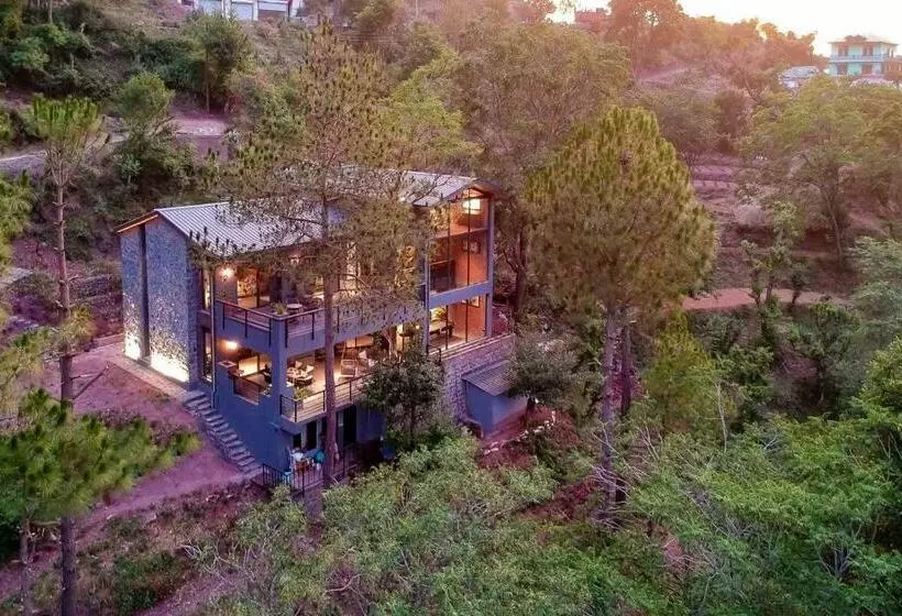 Stayvista At The Hill Abode