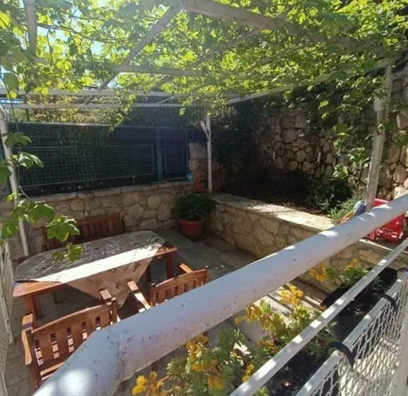 Apartment Romana