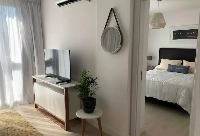 Departamento En Destacado Edificio Céntrico