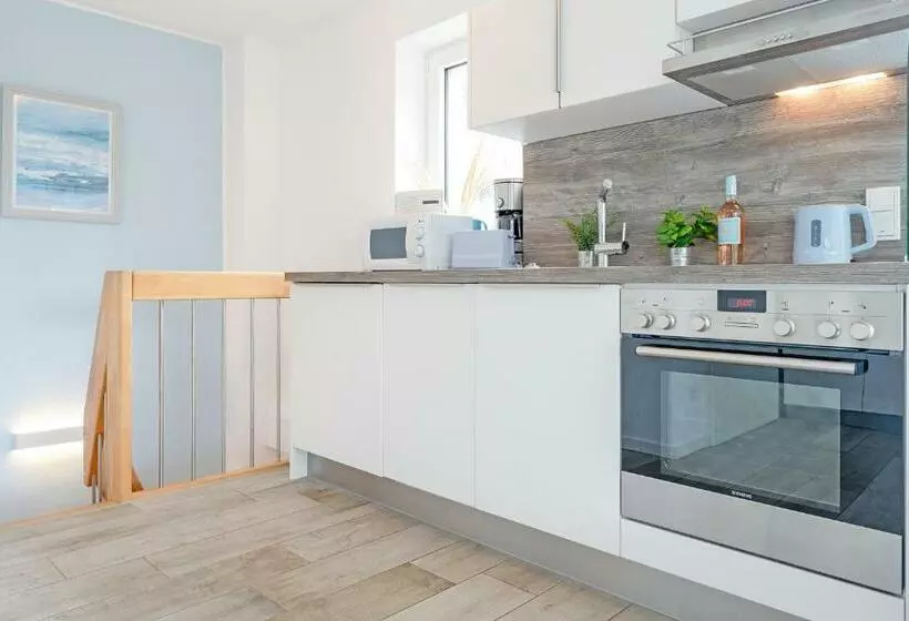 Strandallee 100 Strandschönheit