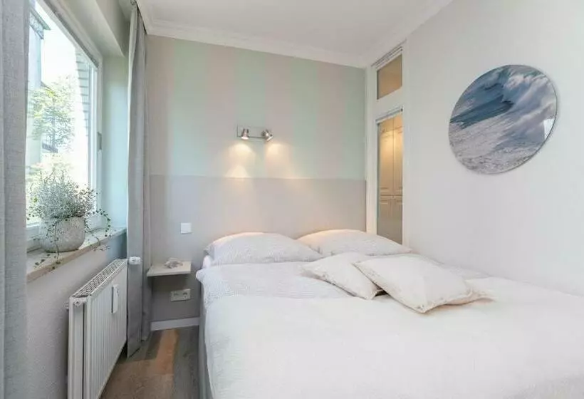 Strandallee 170, Sonnenblick