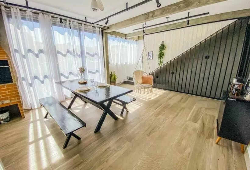 Uai House Com Jacuzzi, Teto Rooftop Retrátil E Colchão Massageador