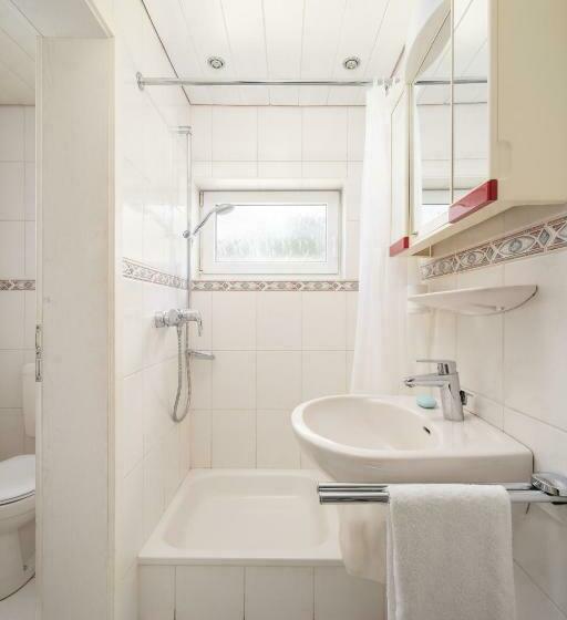 Unique: 2 Zi. Wohnung Im Herzen Von Schwenningen Mit Terasse Eg