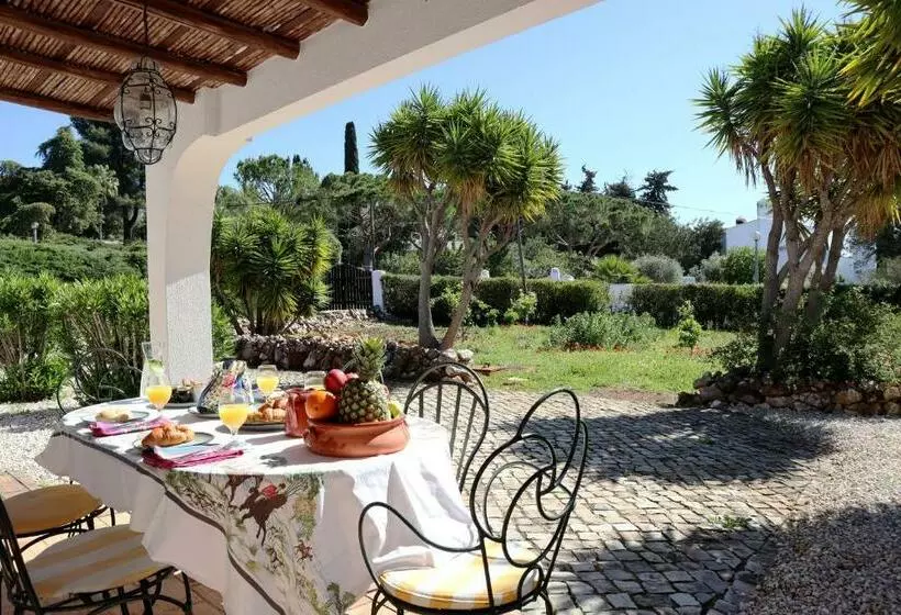 Villa Laranjal