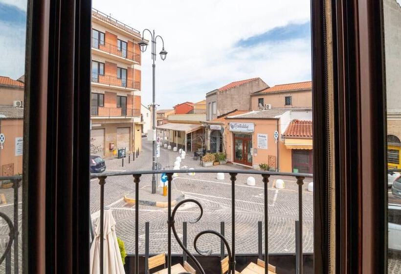 Sardinianworld   Easy Cabras