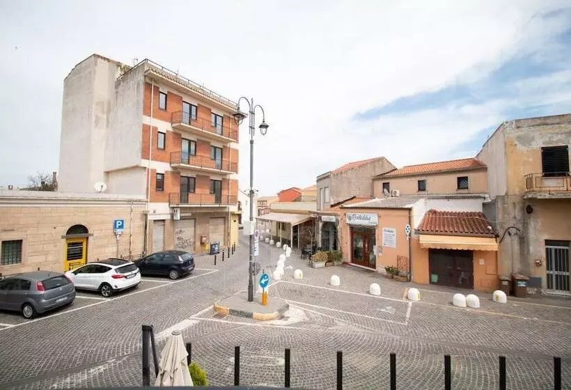 Sardinianworld   Easy Cabras