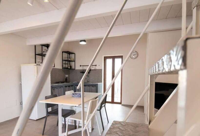 Sardinianworld   Easy Cabras