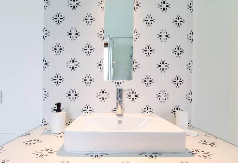 Sardinianworld   Easy Cabras