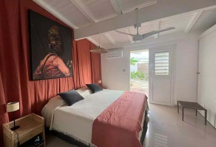 Sweet Home Sxm Baie Nettlé Pieds Dans L Eau