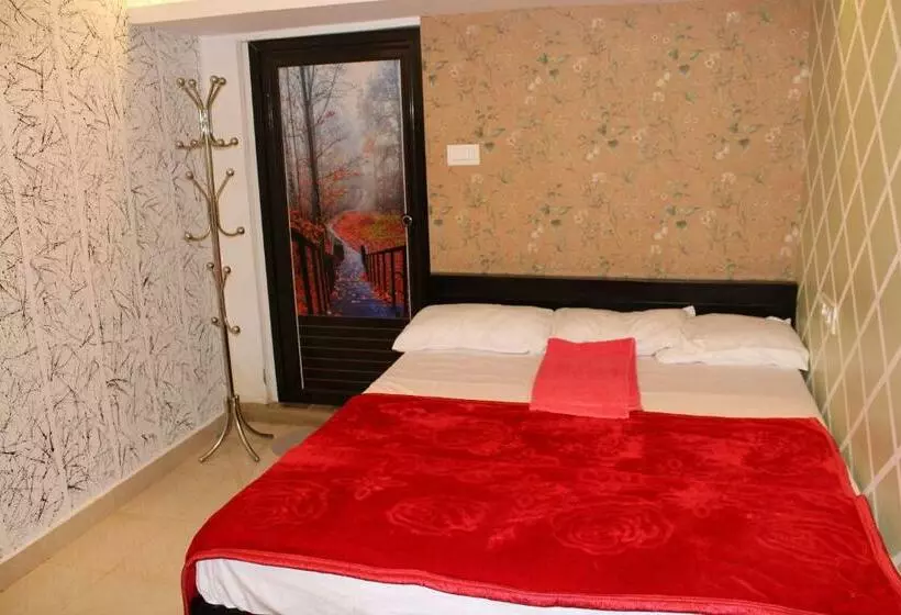 Arabian Holiday Resort With Swimming Pool In Idukki Calvary Mount