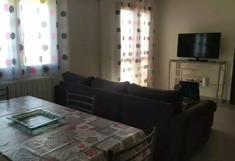 Luisa Home
