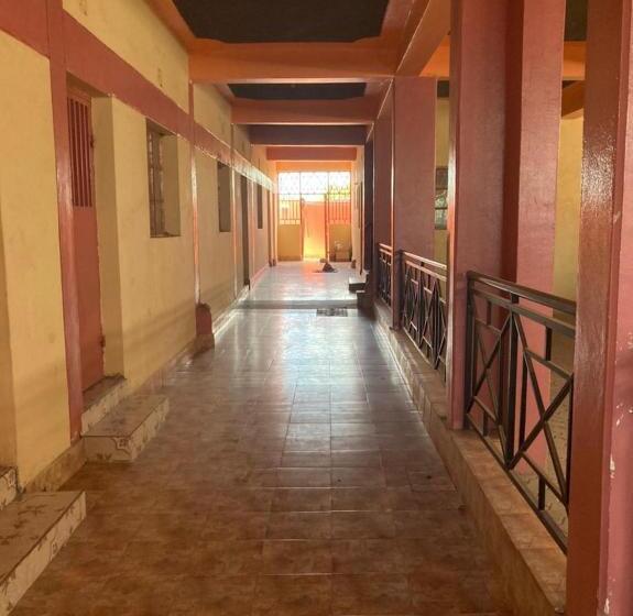 Maluhia Halelaa 2 3 Bedrooms