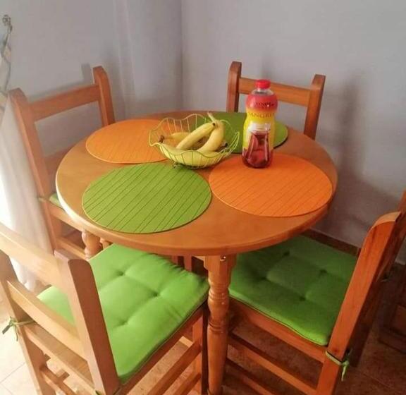 Valéria Apartamentos