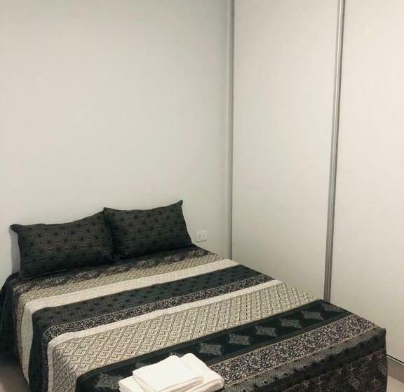 Departamento Hipólito Yrigoyen 335