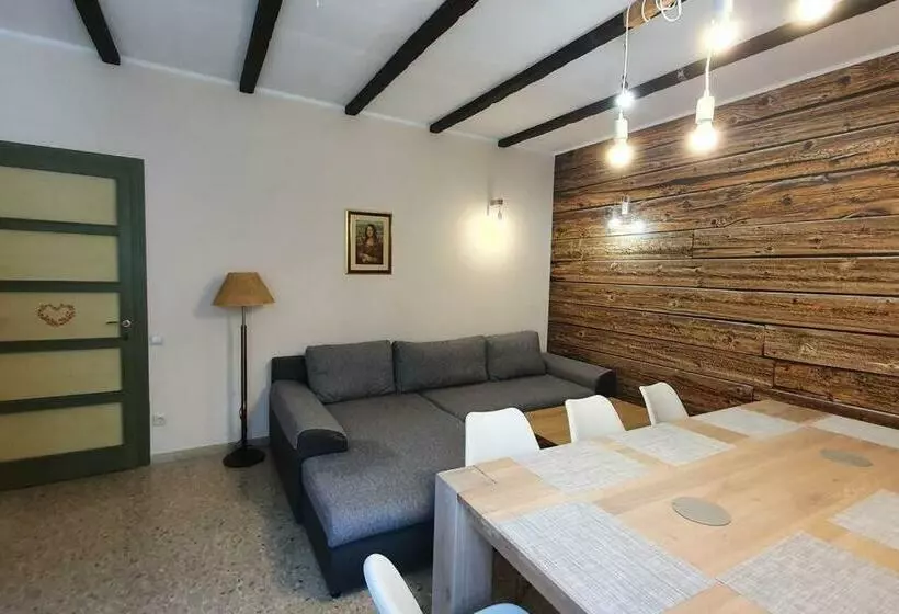 Lovely Mountain Apartment In The Alps