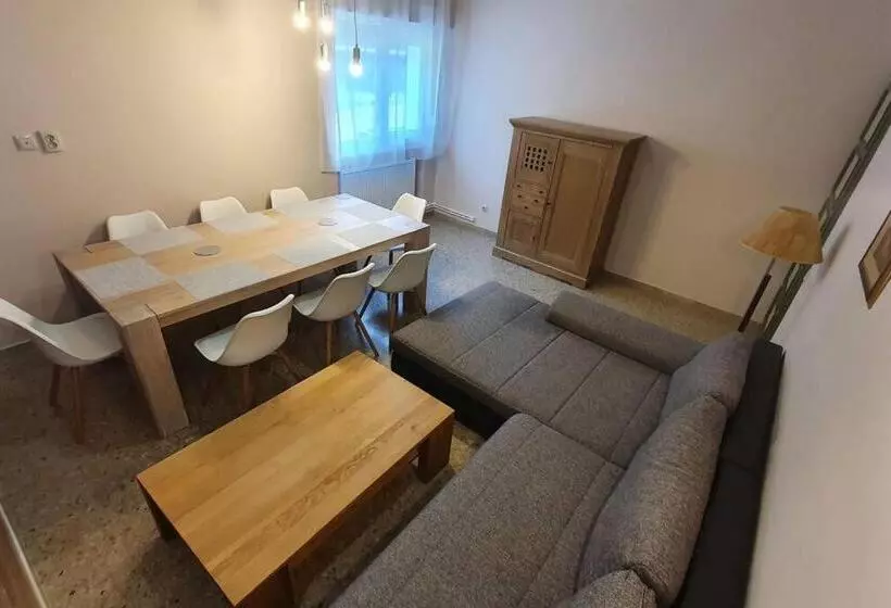 Lovely Mountain Apartment In The Alps