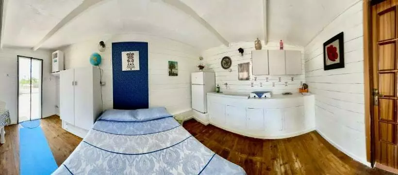 Maris House