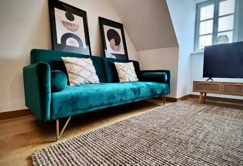 One Apartment S⎢neu+zentral⎢alberstplatz⎢altbau