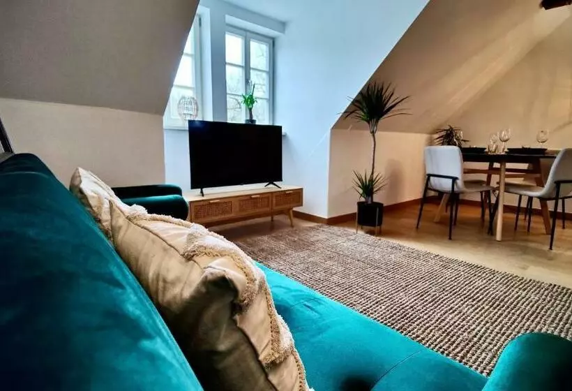 One Apartment S⎢neu+zentral⎢alberstplatz⎢altbau