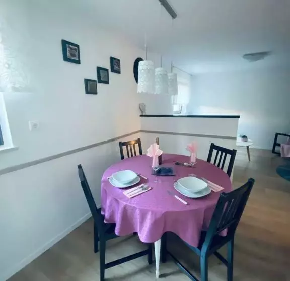 Apartma Kamnitnk