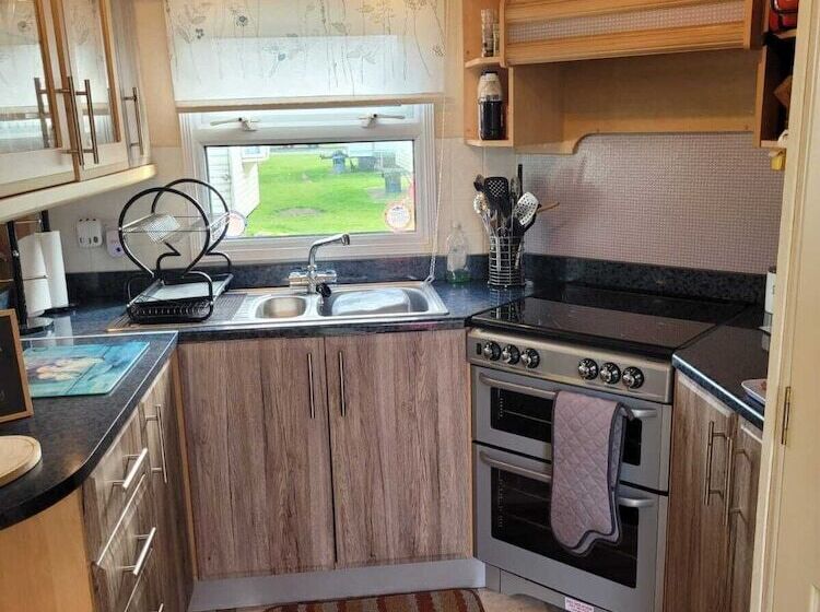 Discover Comfort Home From Home 8 Birth Caravan