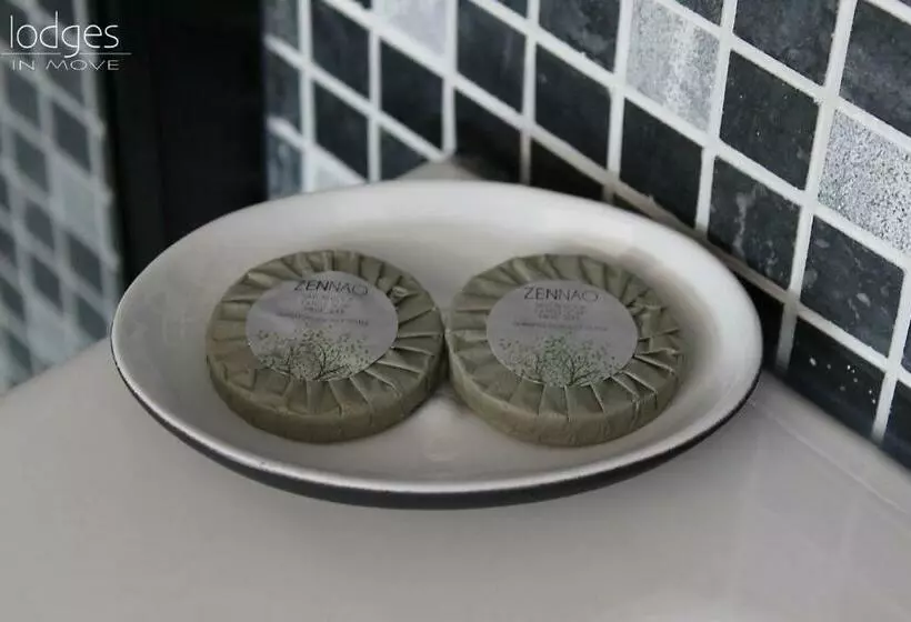 Domaine De Brau   Hébergement Insolite