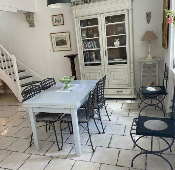 Maison Les Lauriers Roses