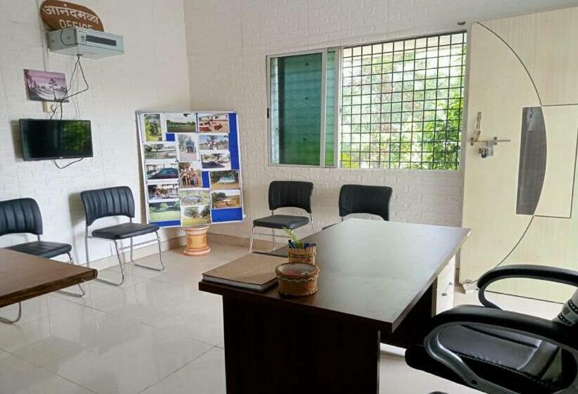 Oyo Home 86186 Anandmala