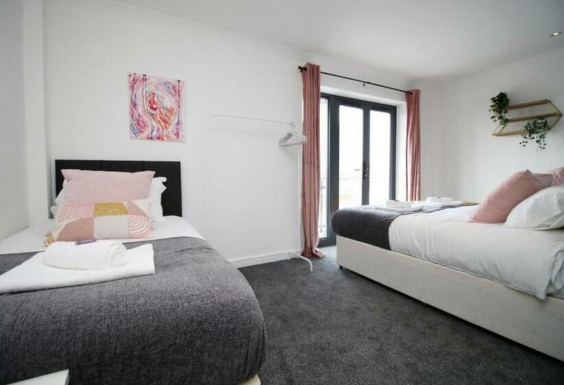 Robyn S Nest By Tŷ Sa