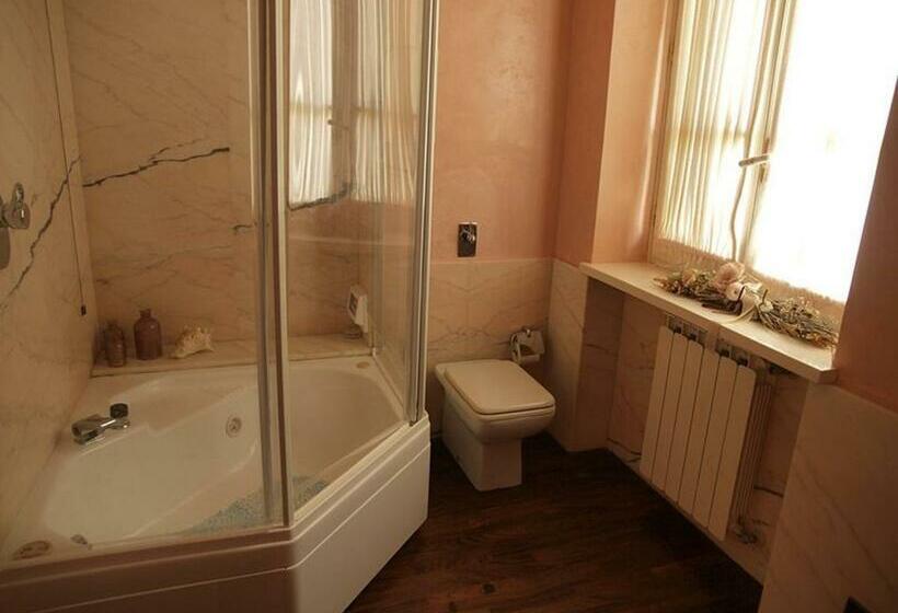 Villa Rossa Dall Alto