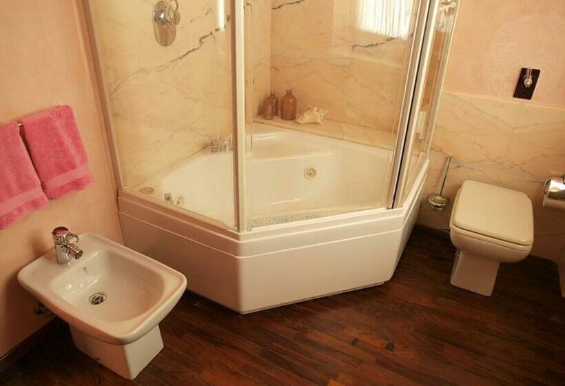 Villa Rossa Dall Alto