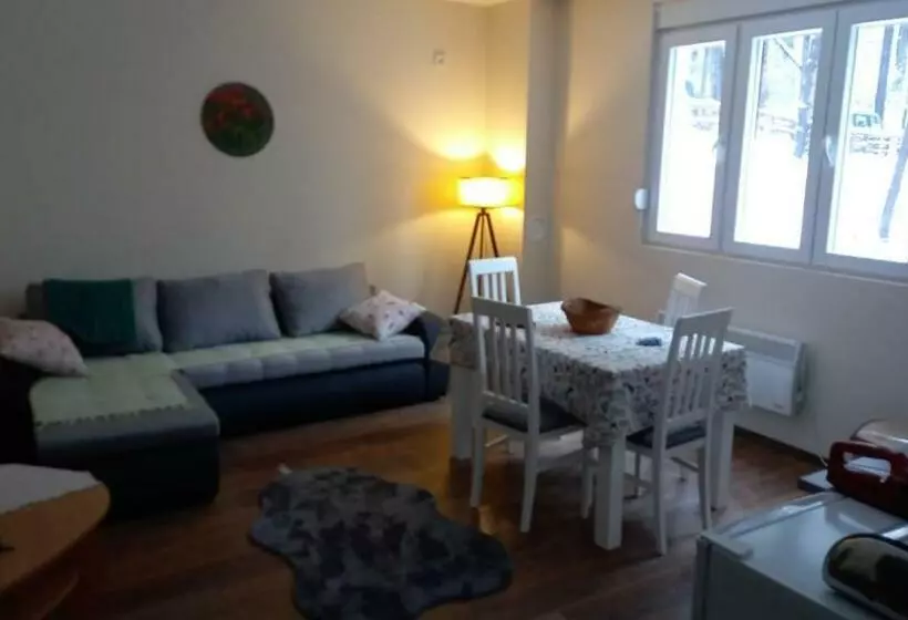 Apartmani Bozaric