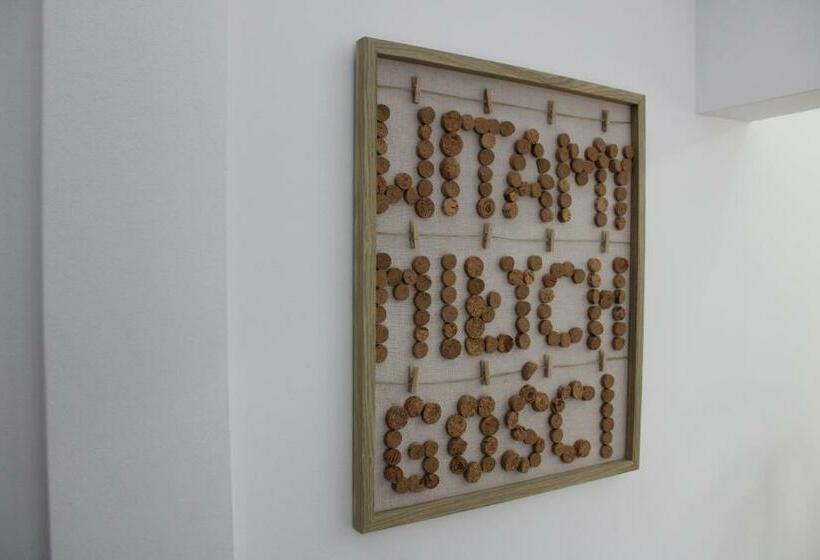 Izzy Apartament