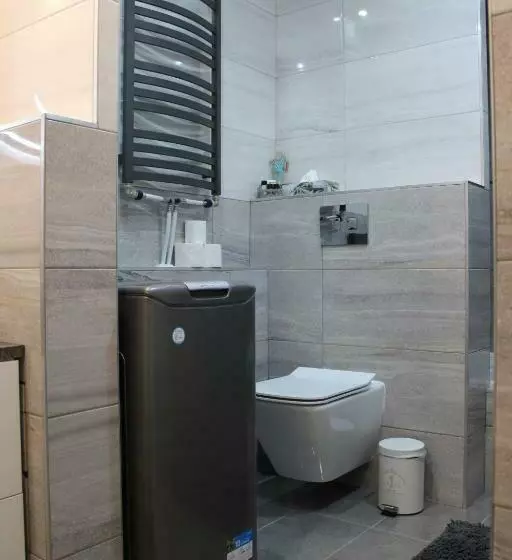 Izzy Apartament