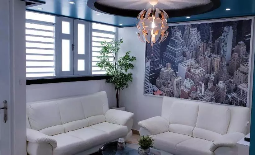 M/h House  Cozy And Beautiful House Near The Airport And The Beach