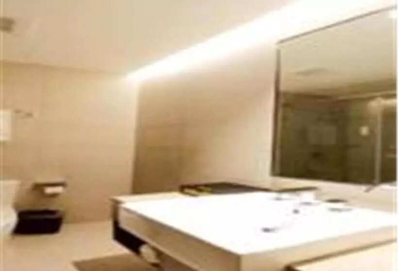 فندق Home Inn Ji Nan Jiefang Road