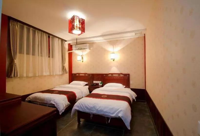 هتل Qianmen Courtyard