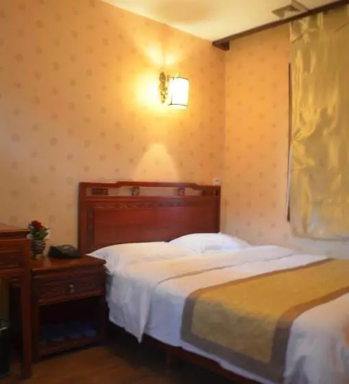 هتل Qianmen Courtyard