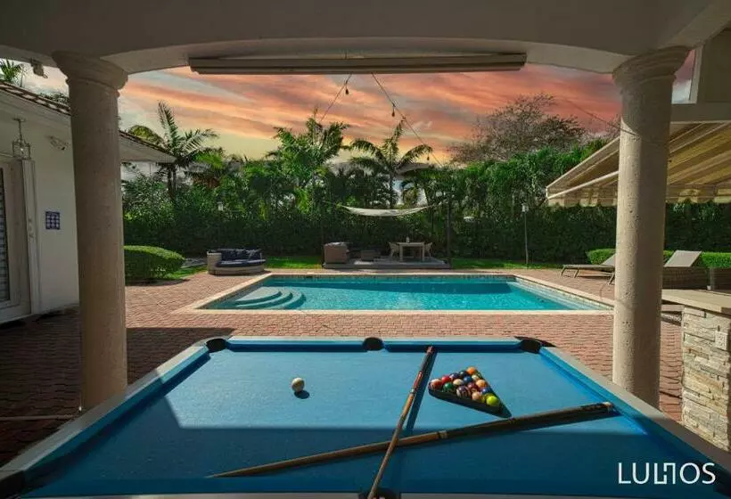 Beautiful House Heated Pool, Basketball L01