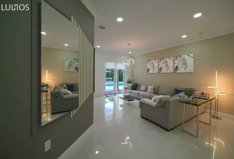 Beautiful House Heated Pool, Basketball L01