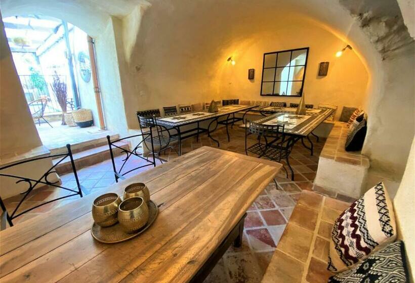 Gite 3ch Doubles X3 Ou Gite De Groupe 9ch Doubles Piscine Interieure Chauffee