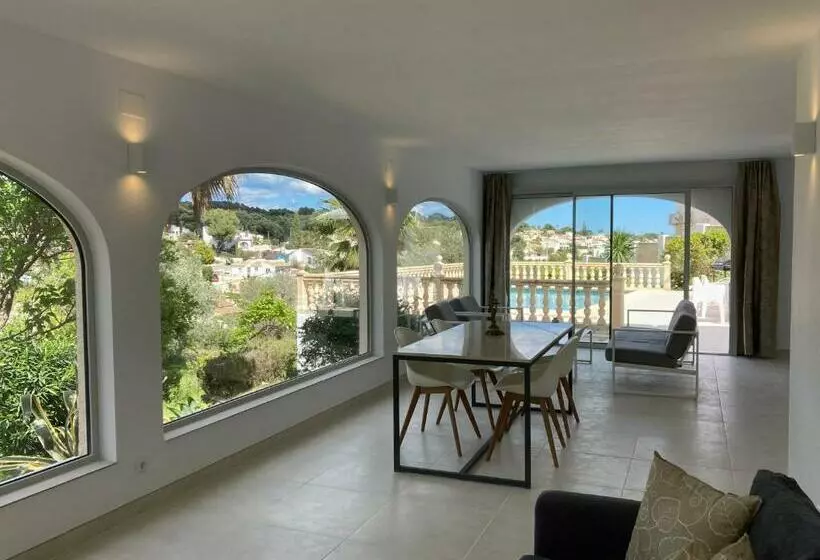 Villa Mit Privatem Pool 10 Minuten Vom Strand Mit Kostenlosen Wifi