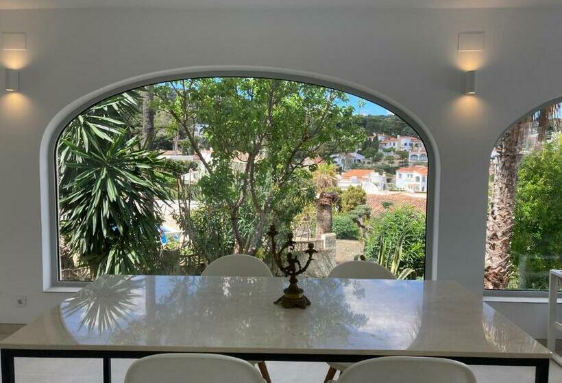 Villa Mit Privatem Pool 10 Minuten Vom Strand Mit Kostenlosen Wifi