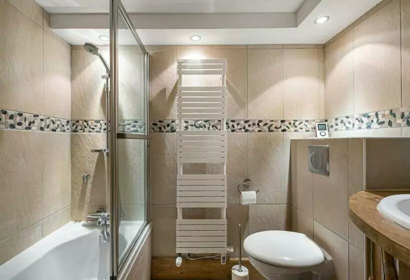 Appartement Duplex Ski Aux Pieds, Cheminée, Piscine Et Spa, Méribel Village   Fr 1 566 35