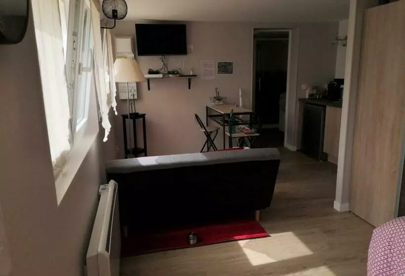 Charmante Maison Studio Proche Mer Et Commerces