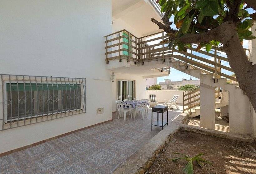 Appartamento Arno 200 Mt Dal Mare E Vicino Ad Altre Belle Località Salentine