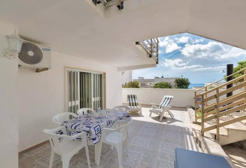 Appartamento Arno 200 Mt Dal Mare E Vicino Ad Altre Belle Località Salentine