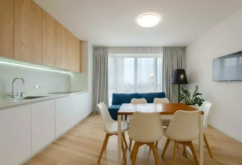 7435two Bedrooms Cozy Apartment In New Building Nearby With Railway Station