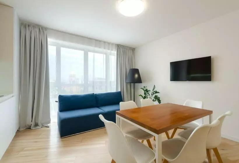 7435two Bedrooms Cozy Apartment In New Building Nearby With Railway Station